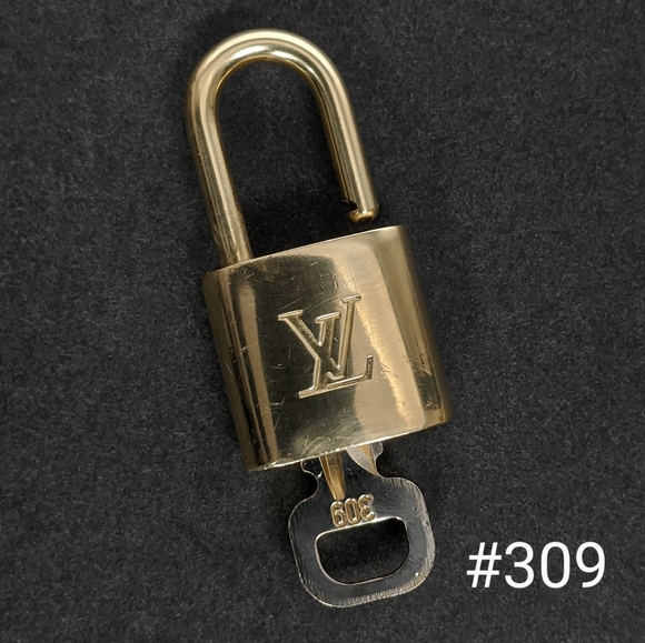 Louis Vuitton Accessories - Authentic Louis Vuitton Key and Lock #309🔓